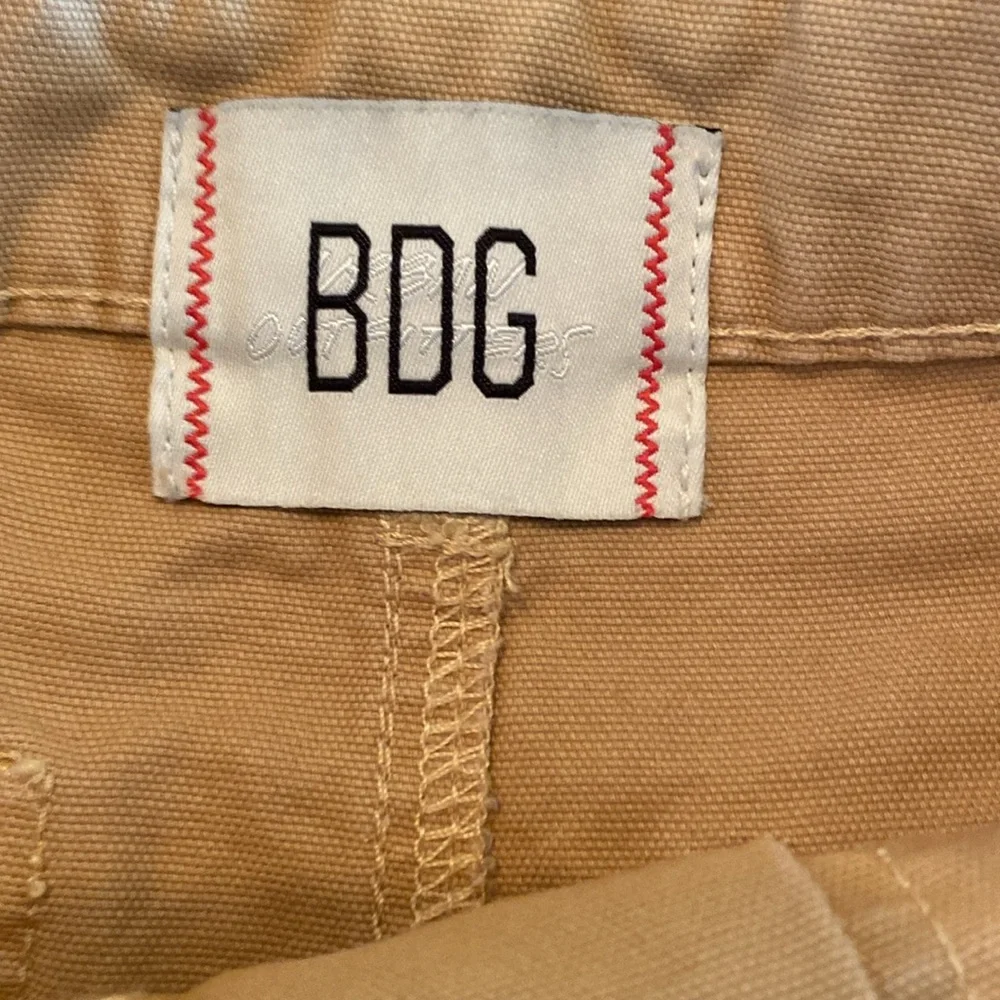 UO‎ BDG Cargo Skirt Khaki